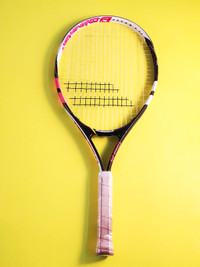 BABOLAT Genie 25 in. Junior Tennis Racquet