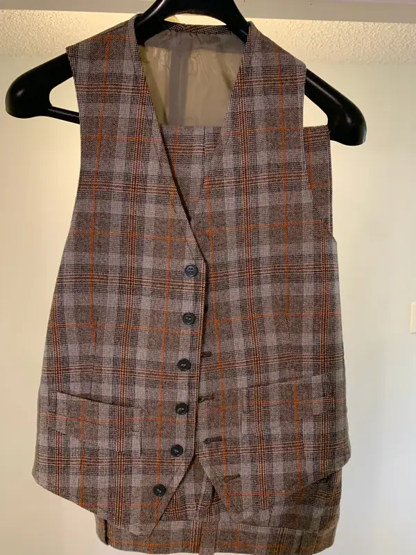 3 PCE Suit by Henley Excellent condition great for Prom Grad in Men's in Oshawa / Durham Region - Image 6