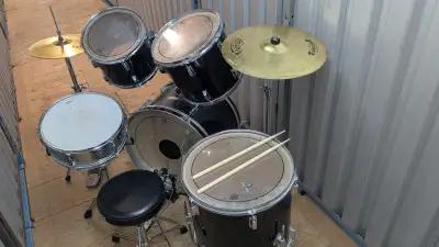 Drums set, View more