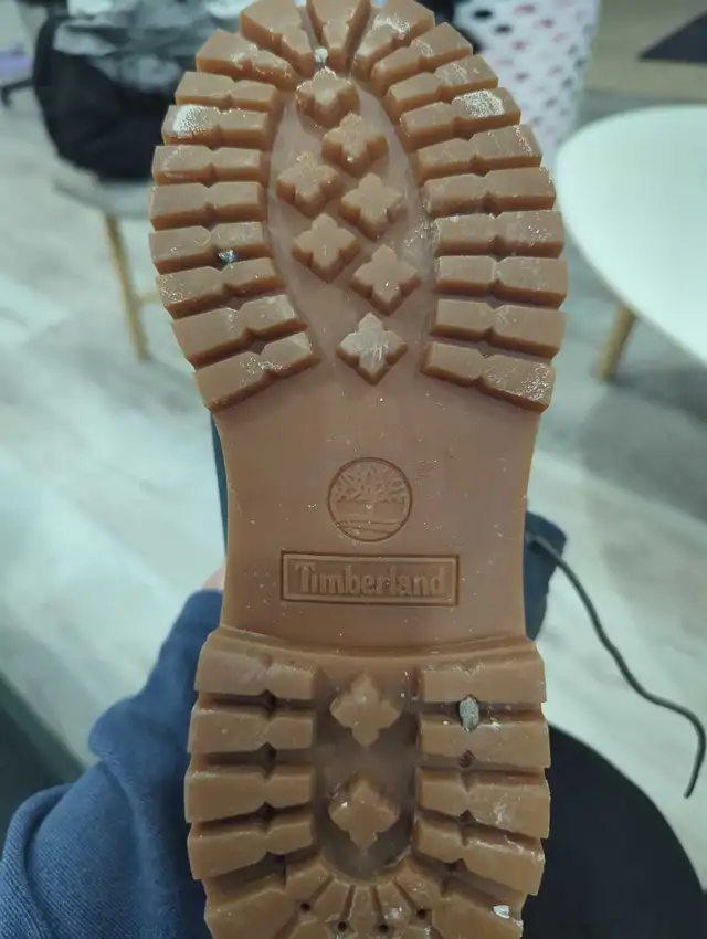 Timberland men's boots in Men's Shoes in Markham / York Region - Image 4