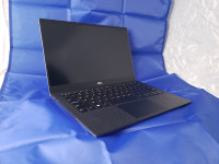 Dell XPS 13 7390 13 inch laptop