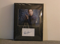 ROB SCHNEIDER Photo with Signed 4x6 index Card Display Framed