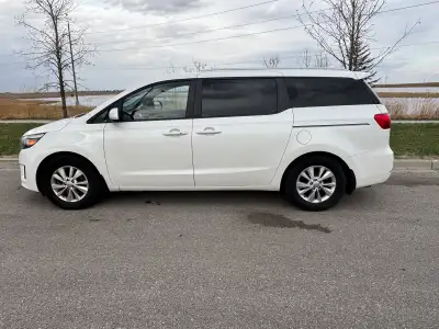 Selling my 2016 Kia Sedona LX with 218,000 km. One owner, lady‑driven, well maintained, and in excel...