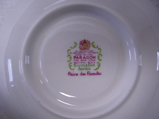 Vintage Paragon Footed “Reine des Beautes” Cup & Saucer in Arts & Collectibles in Dartmouth - Image 4