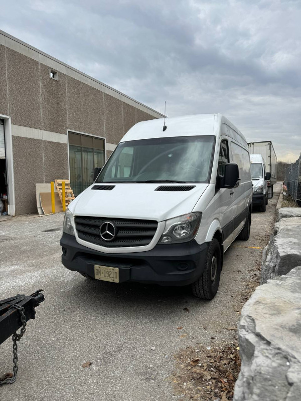 2016 Mercedes-Benz Sprinter RWD 2500 144 in Cars & Trucks in Markham / York Region