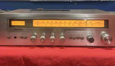 Vintage Stereo Receiver Rotel RX-403, View more