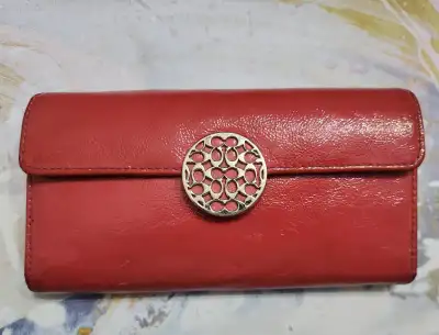 Coach Logo coral Wallet Patent Leather Trifold Credit Card, View more
