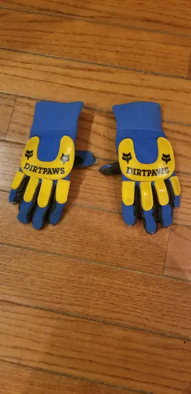 Vintage BMX 1980's Dirt Paws Gloves, View more