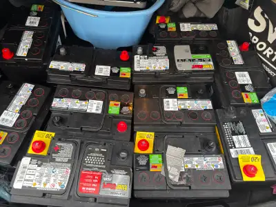 I'm selling a variety of EverStart MAXX car batteries with different Cold Cranking Amps (CCA) such a...