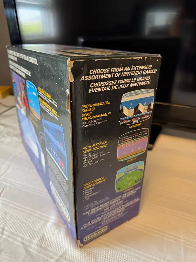 BOXED NES CONTROL DECK CONSOLE  in Older Generation in Charlottetown - Image 5