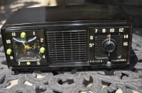 PHILCO B710 RADIO