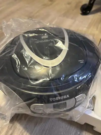 Toshiba TY-CRS9 Portable CD Boombox with AM/FM Stereo , View more
