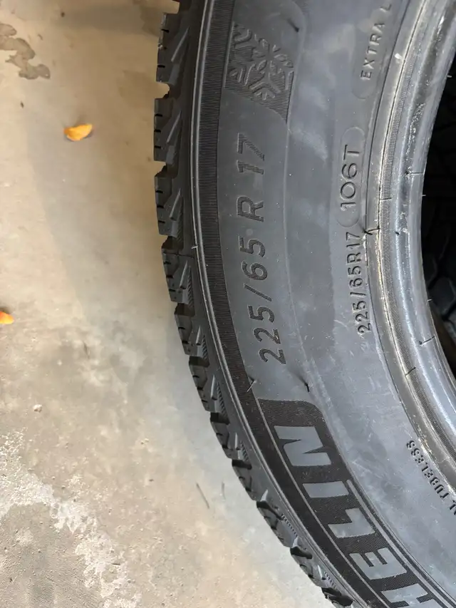 Brand New Michelin X-Ice Snow SUV Tires – 225/65R17Selling fou in Tires & Rims in Brockville - Image 4