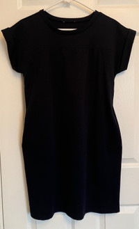 Dress with pockets - size small 