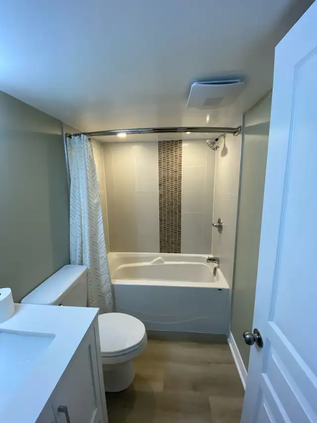 Kitchens, Bathrooms, Home Renovations, IKEA Kitchens,  Ottawa in Renovations, General Contracting & Handyman in Ottawa - Image 8