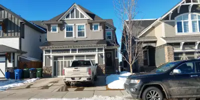 Luxurious Large House with Spectacular Views of Wetlands