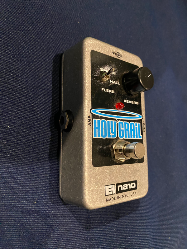 EHX Holy Grail Nano / Reverb Pedal in Amps & Pedals in Kitchener / Waterloo - Image 5