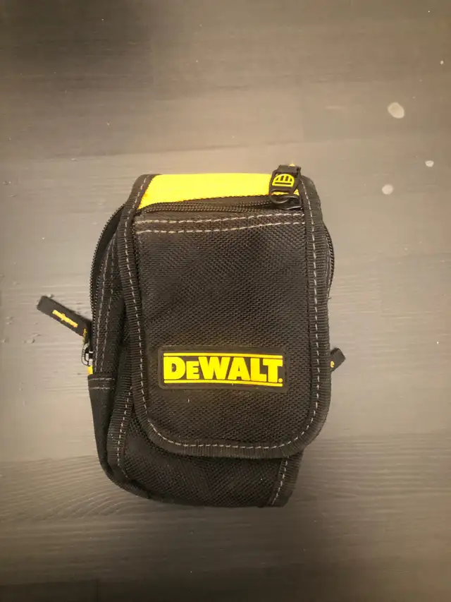 DeWalt Tool Pouch in Tool Storage & Benches in City of Toronto - Image 2