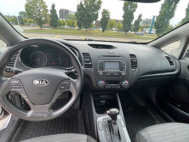 2016 Kia Forte dans Autos et camions  à Ville de Montréal - Image 4