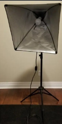 Westcott Photo Basics 412 uLite and 20" Softbox