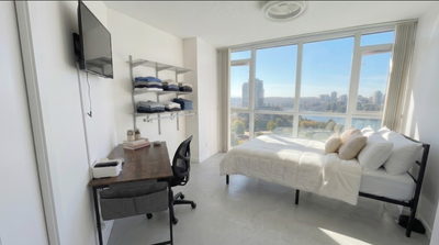Need a room you can move into this week? This private bedroom at 388 Drake is fully furnished, in a...