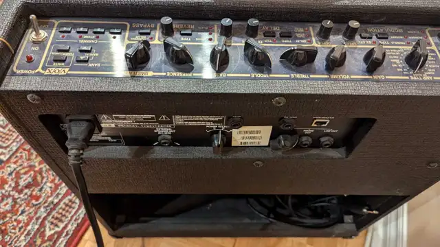 VOX Valvetronix,  AD60VT in Amps & Pedals in City of Toronto - Image 4