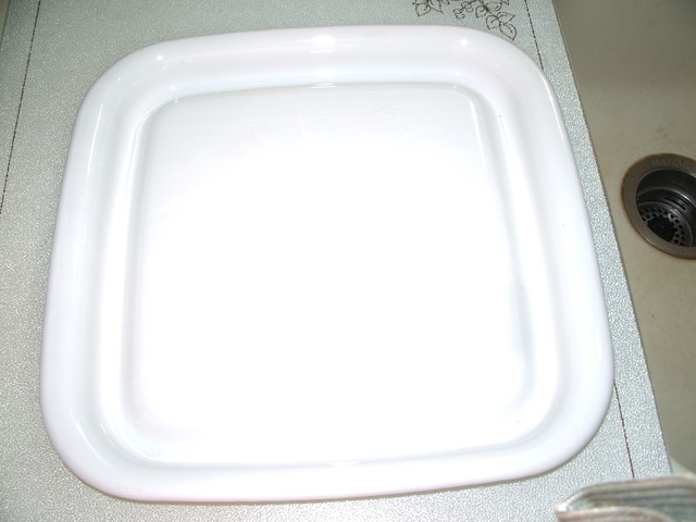 Corning Microwave Browning Tray model MW-2 - Reduced in Kitchen & Dining Wares in Hamilton