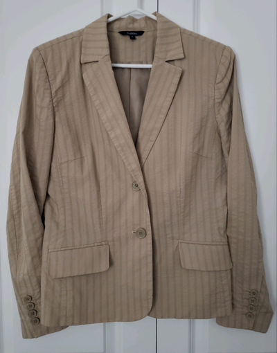 Reitmans Beige Blazer - Size 9, View more