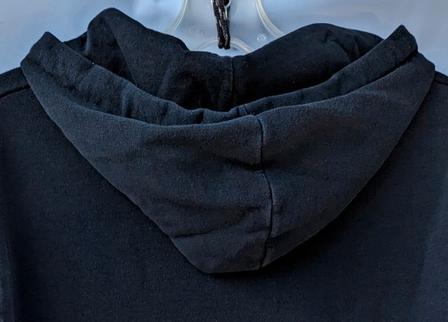 ASOS Hoodie Kangaroo Pocket Size M in Baseball & Softball in Oshawa / Durham Region - Image 4