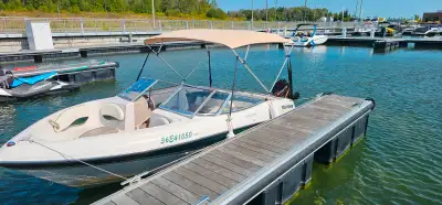Asking Price: $16,500 OBO Hit the water in style with this Four Winns RX Horizon 19' – a high-qualit...