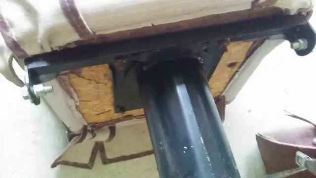 RV CAPTAIN CHAIRS WITH SEAT BELTS in RVs & Motorhomes in Owen Sound - Image 10