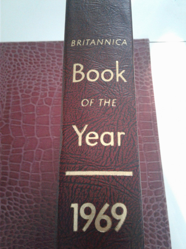 Britannica Book of the Year from 1969-1984 in Other in Kitchener / Waterloo