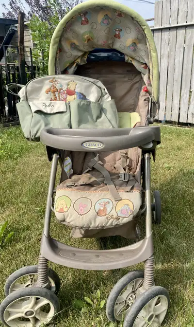Graco Winnie the Pooh Stroller & Diaper Bag, View more