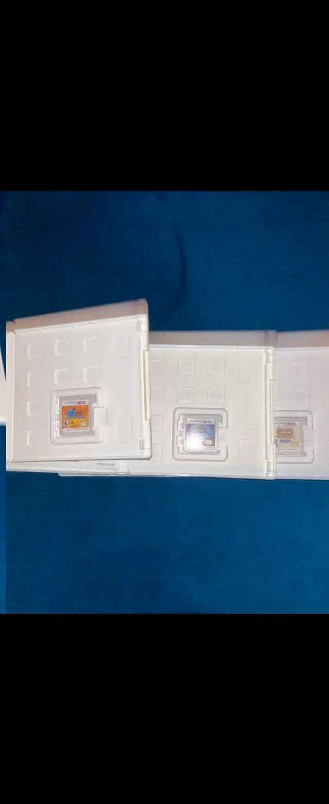 Nintendo 3DS XL in Nintendo DS in City of Toronto - Image 5