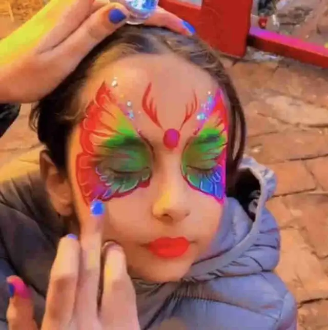 Face painting63654774908033120