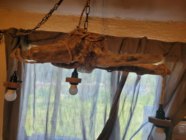 Driftwood hanging lamp in Indoor Lighting & Fans in Sault Ste. Marie - Image 2