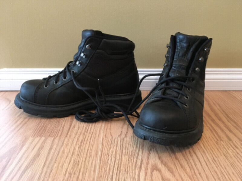 canadian hiking boots