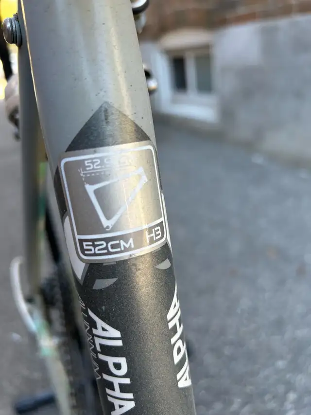 Trek Alpha in Road in City of Toronto - Image 4