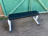 Body solid flat bench