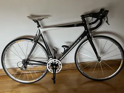 Velo charbon Giant TCR C2-taille 58.5, View more