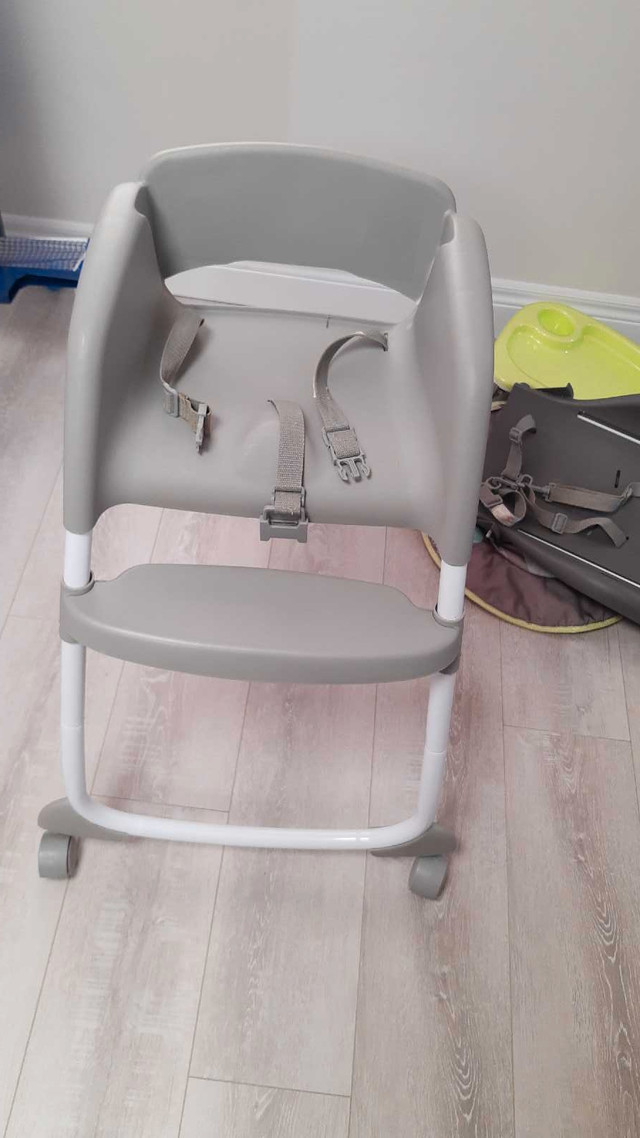 High chair  in Feeding & High Chairs in Kitchener / Waterloo - Image 3