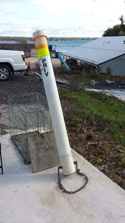 Private Mooring Buoy To moor your sailboat or powerboat. Cable for anchor and bridal available. If a...