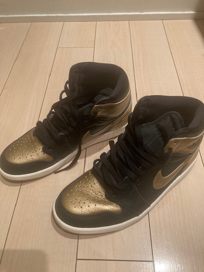 Men's Size 9 Air Jordan 1 Retro High Black/Metallic Gold Shoes, View more