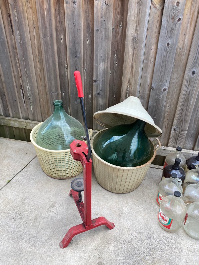 Wine glass jugs Free Stuff Oshawa / Durham Region Kijiji