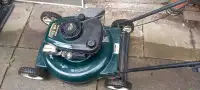 Working gas lawnmower 