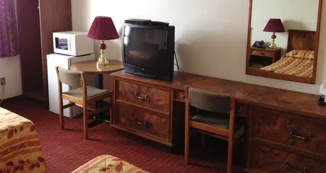 $450/wk motel rm - everything incld - Bolton, close to Brampton