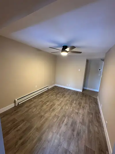 Unfurnished 1-Bwdroom Apartment for Rent in Cathedral, View more