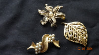 Brooches, lady,pearl designs, little worn, three -one price each