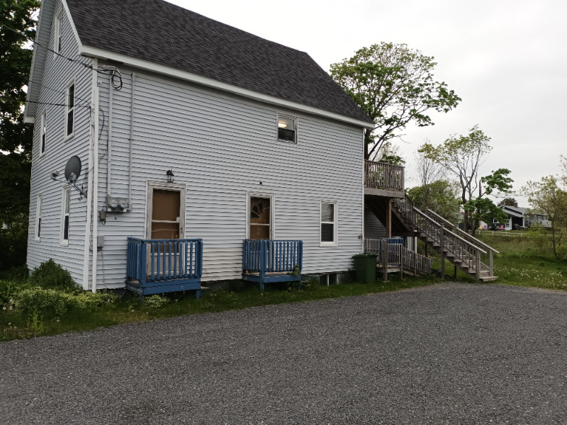 3 bedroom apt for rent main floor Westville, NS Long Term Rentals