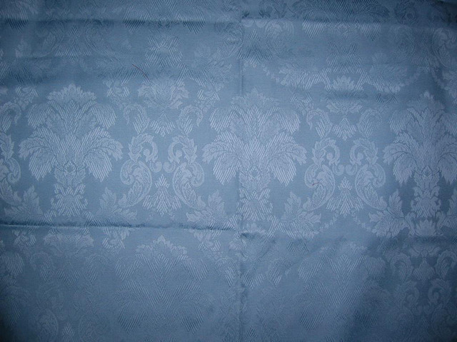 Fabrics, damask & diamond & striped patterns, blue colour in Hobbies & Crafts in Oakville / Halton Region - Image 2